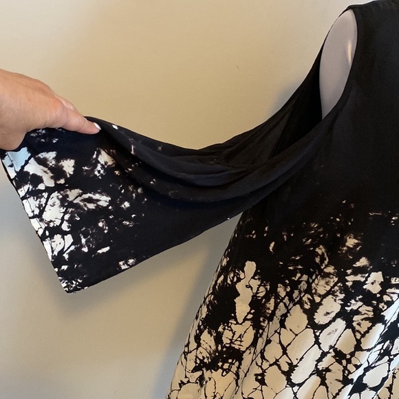 Soft Surroundings Black Ivory Cold Shoulder Tunic - Picture 4 of 7